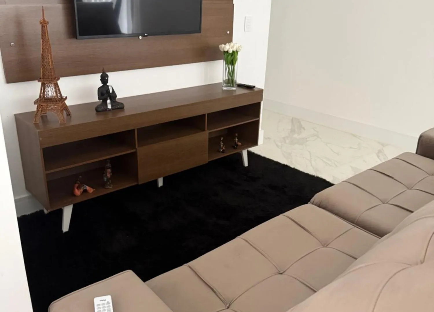 Apartamento Pereque Frente Mar 贝卢港 0*,