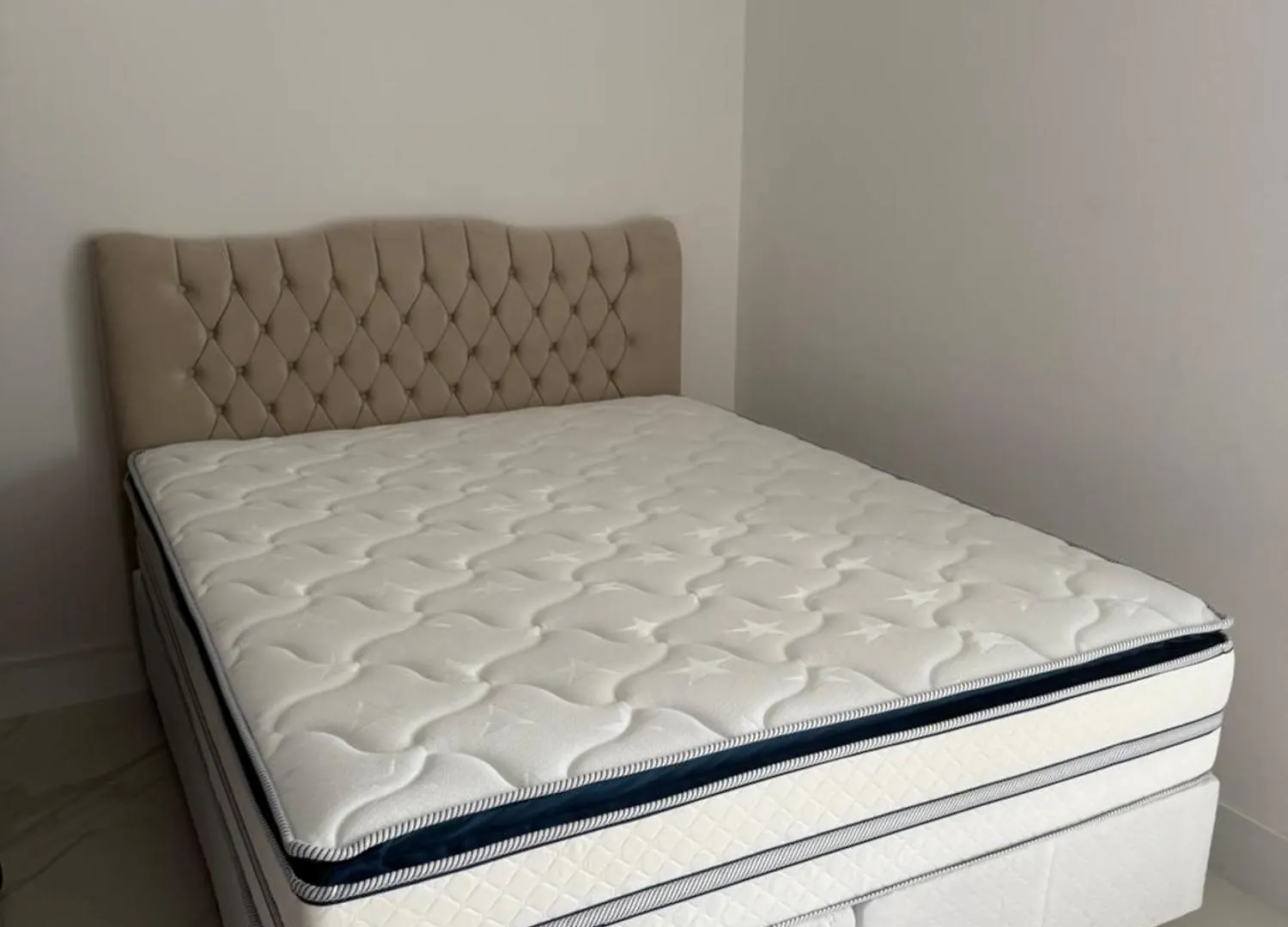 Apartamento Pereque Frente Mar 贝卢港 公寓