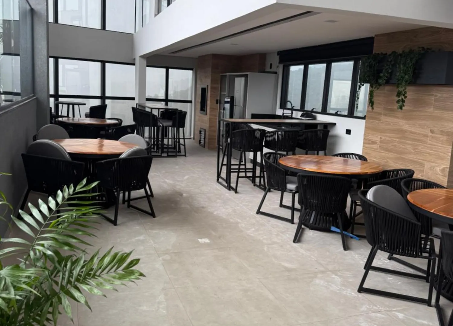 公寓 Apartamento Pereque Frente Mar 贝卢港